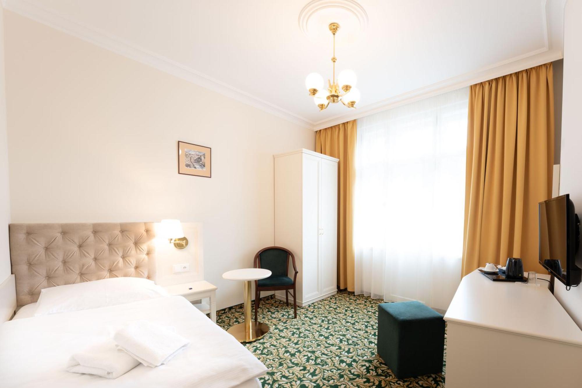 Ea Hotel Elefant Karlovy Vary Dış mekan fotoğraf