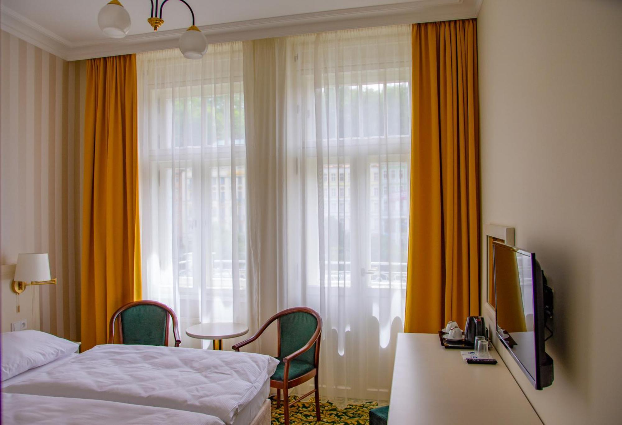 Ea Hotel Elefant Karlovy Vary Dış mekan fotoğraf