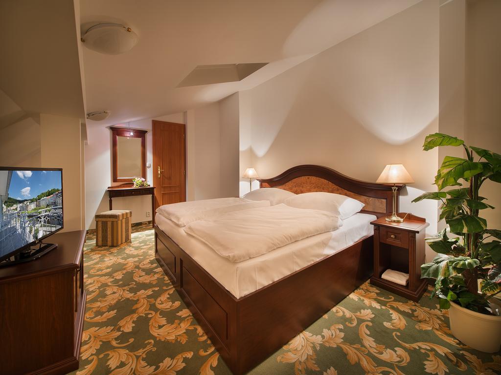 Ea Hotel Elefant Karlovy Vary Dış mekan fotoğraf