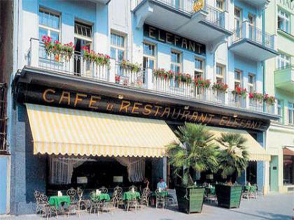 Ea Hotel Elefant Karlovy Vary Oda fotoğraf